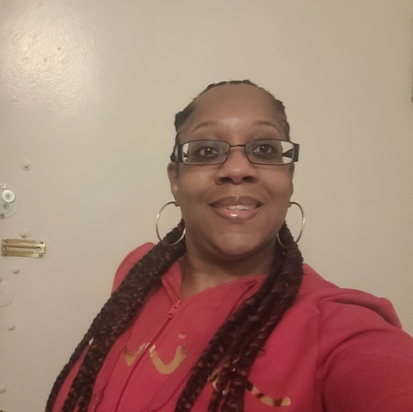 Meet your Posher, Rashida - Picture 3 of 4